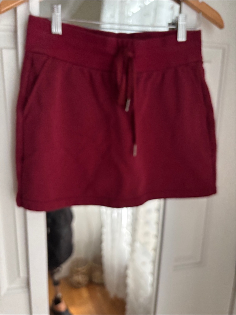 Women’s Drawstring Casual Skort - Burgundy